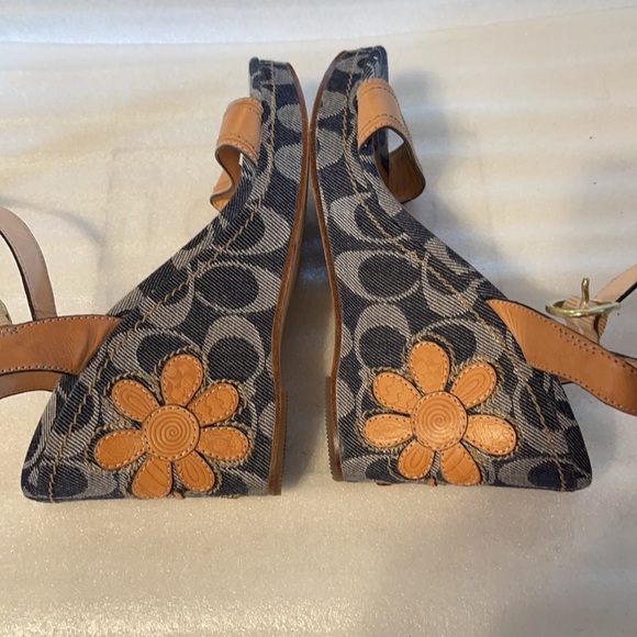 Coach wedges - Picture 3 of 5